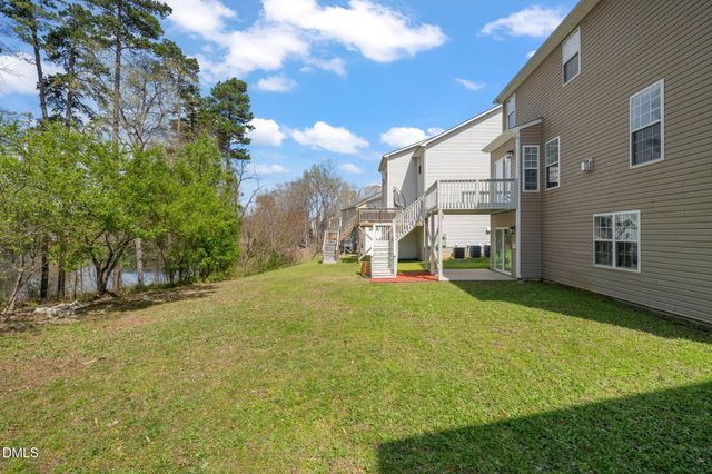 513 Thistlegate Trail, Raleigh, NC 27610