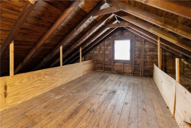 142 Maxwell Avenue, Syracuse, NY 13207