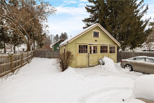 142 Maxwell Avenue, Syracuse, NY 13207