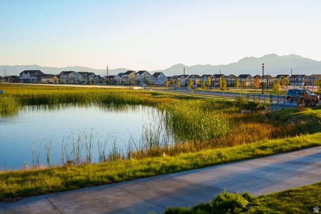 6972 W LAKE AVE, South Jordan, UT 84009