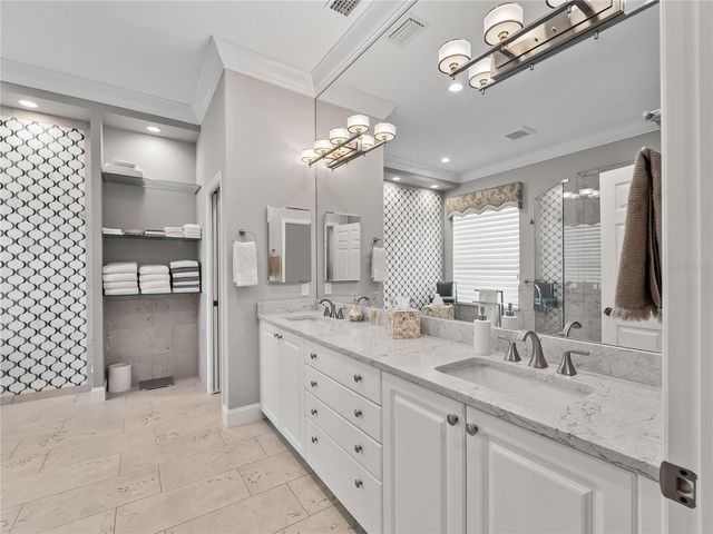 8316 ABINGDON COURT, Bradenton, FL 34201