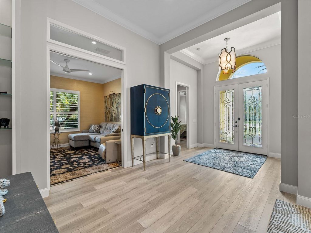 Image 38 of property listing at 8316 ABINGDON COURT, Bradenton, FL 34201