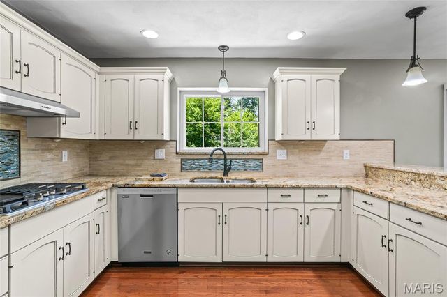 1117 Woodleaf Drive, O'fallon, IL 62269