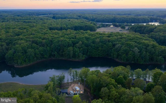 225 RAVEN RD, Bumpass, VA 23024