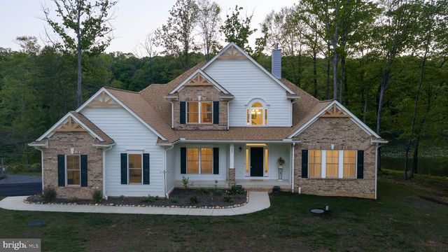 225 RAVEN RD, Bumpass, VA 23024