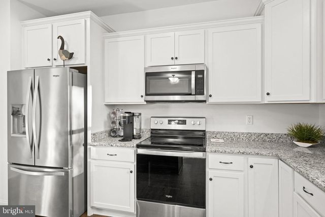 225 RAVEN RD, Bumpass, VA 23024