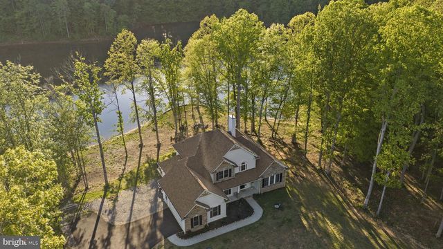 225 RAVEN RD, Bumpass, VA 23024