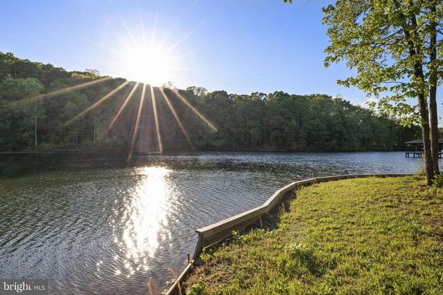 225 RAVEN RD, Bumpass, VA 23024