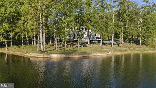 225 RAVEN RD, Bumpass, VA 23024
