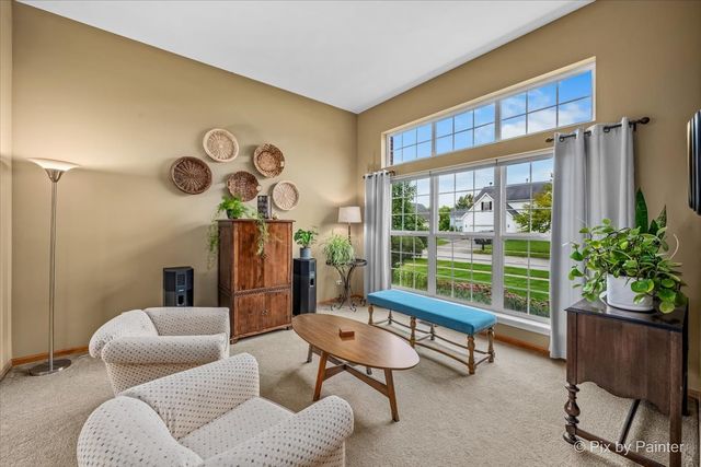 1173 Sandalwood Lane, Crystal Lake, IL 60014