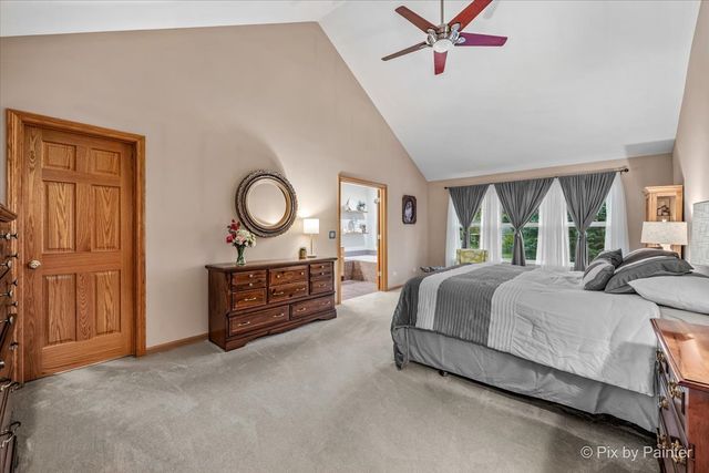 1173 Sandalwood Lane, Crystal Lake, IL 60014