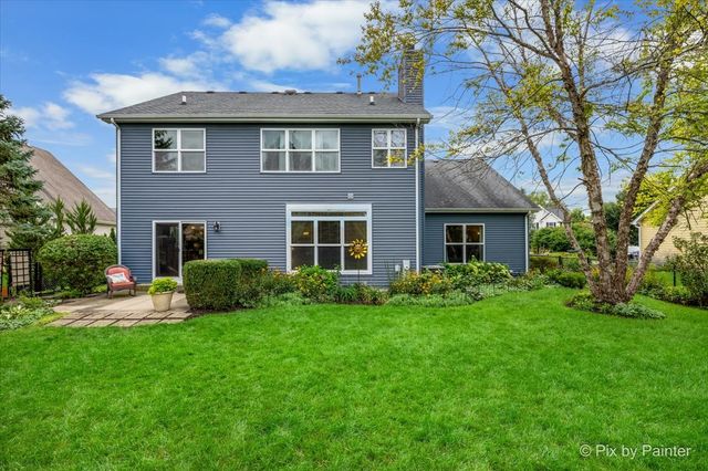 1173 Sandalwood Lane, Crystal Lake, IL 60014