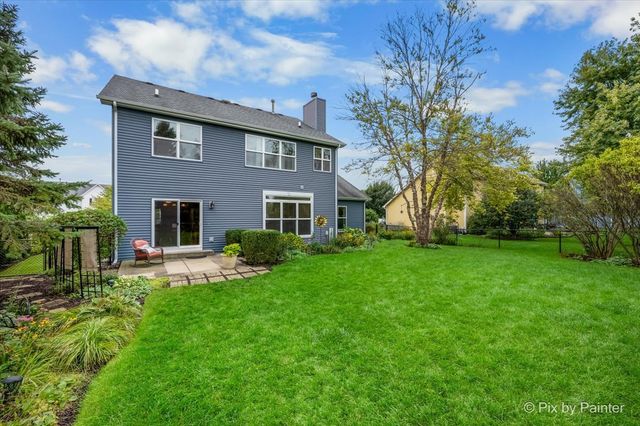 1173 Sandalwood Lane, Crystal Lake, IL 60014