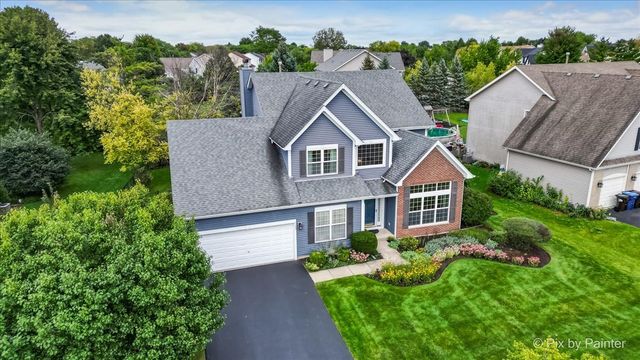 1173 Sandalwood Lane, Crystal Lake, IL 60014