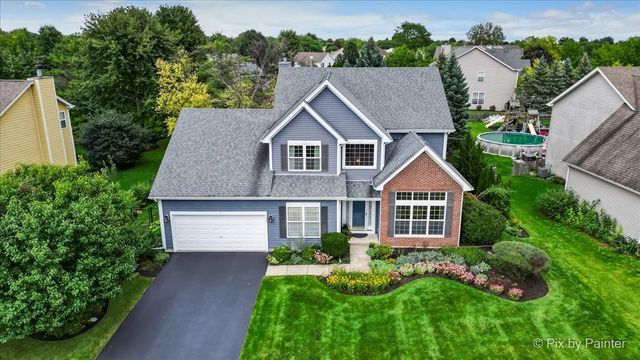 1173 Sandalwood Lane, Crystal Lake, IL 60014