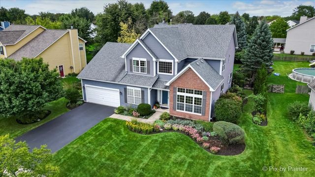 1173 Sandalwood Lane, Crystal Lake, IL 60014