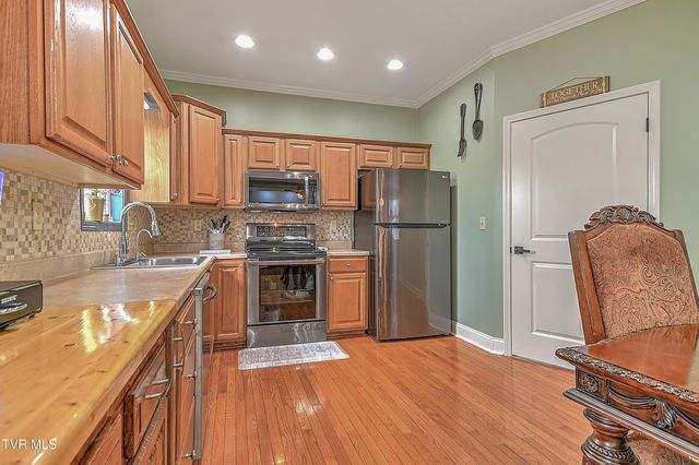 176 Woodmont Avenue, Kingsport, TN 37660