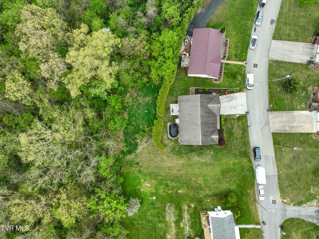 176 Woodmont Avenue, Kingsport, TN 37660