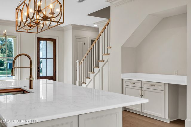 425 2nd Street, Gulfport, MS 39507