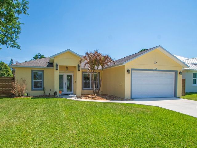 1330 38th Avenue, Vero Beach, FL 32960