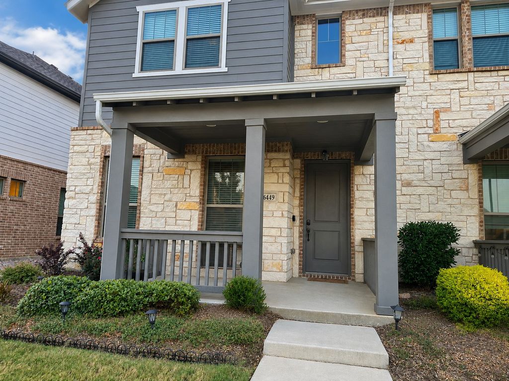 6449 Iron Horse Boulevard, North Richland Hills, TX 76180