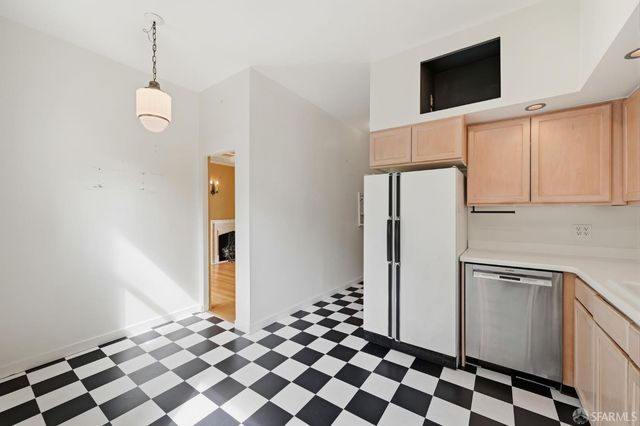 72 Castro Street, San Francisco, CA 94114