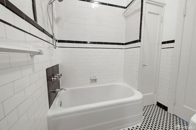 72 Castro Street, San Francisco, CA 94114