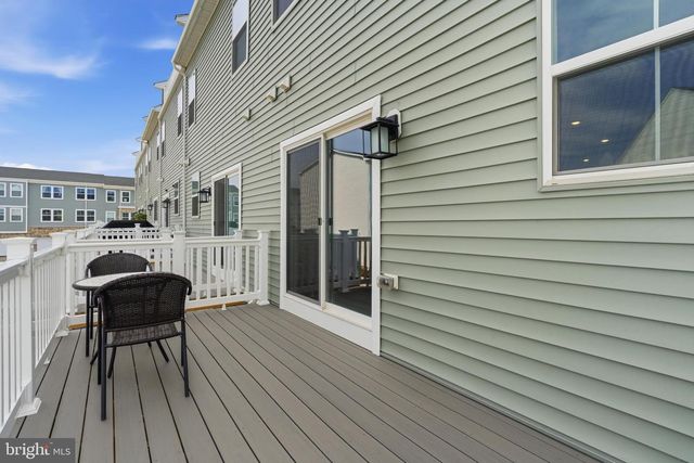 65 E FRONT ST, Bridgeport, PA 19405