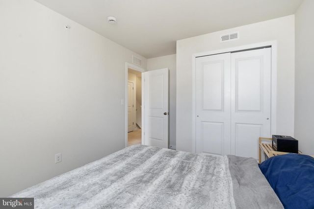 65 E FRONT ST, Bridgeport, PA 19405