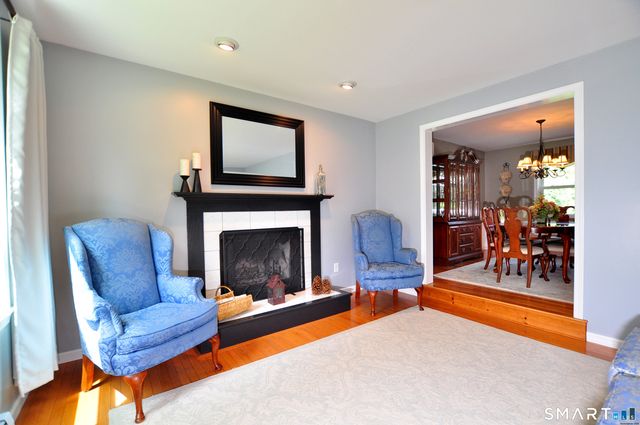 22 Pebblebrook, Windsor, CT 06095