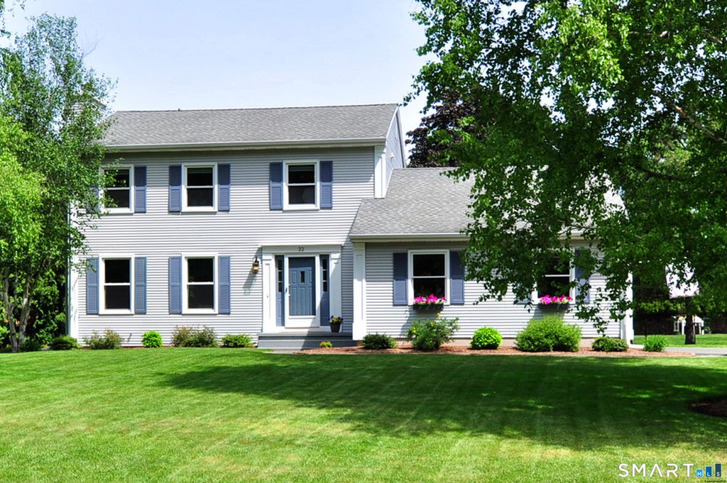 22 Pebblebrook, Windsor, CT 06095