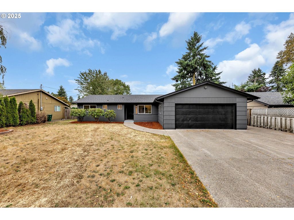 8305 Ne MASON Dr, Vancouver, WA 98660