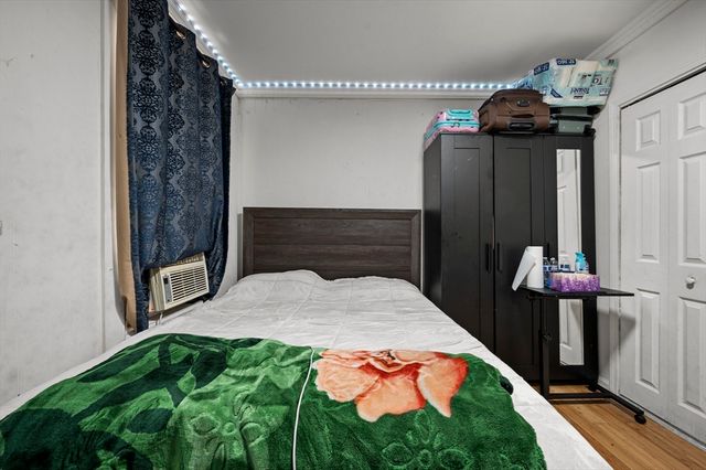 1081 Lawrence St, Lowell, MA 01852