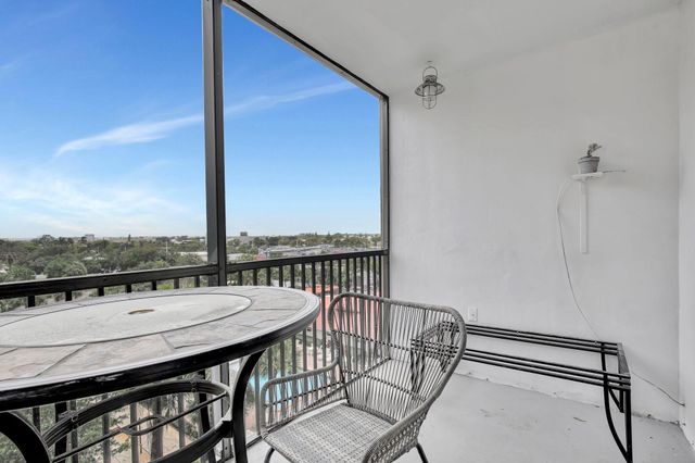 2350 NE 14th Street Cswy 611, Pompano Beach, FL 33062