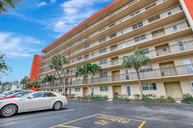 2350 NE 14th Street Cswy 611, Pompano Beach, FL 33062