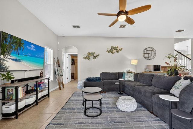 2217 MOUNTLEIGH TRAIL, Orlando, FL 32824