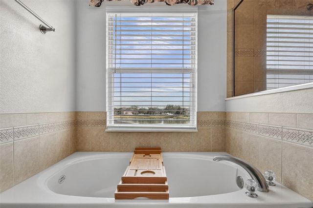 2217 MOUNTLEIGH TRAIL, Orlando, FL 32824