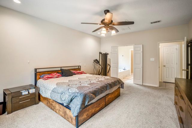 14444 Pine Tree Road, Montgomery, TX 77356