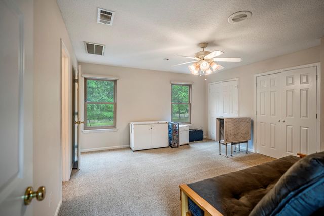 14444 Pine Tree Road, Montgomery, TX 77356
