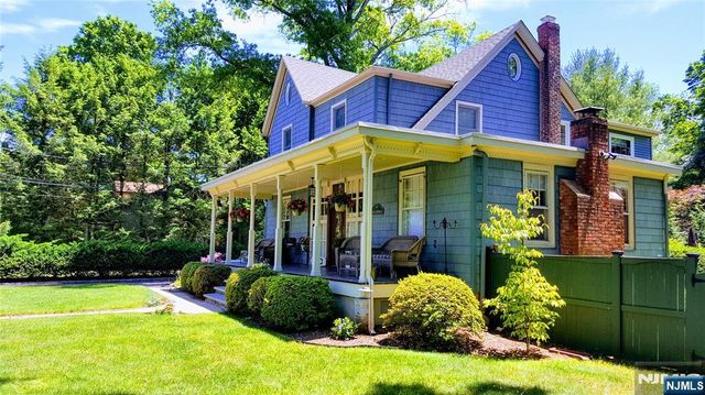 151 Washington Avenue, Hillsdale, NJ 07642