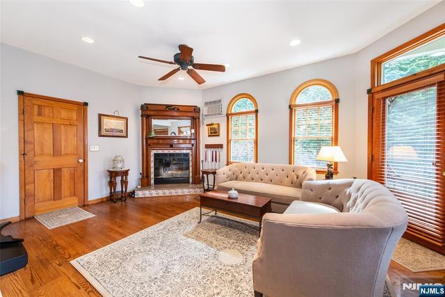 151 Washington Avenue, Hillsdale, NJ 07642