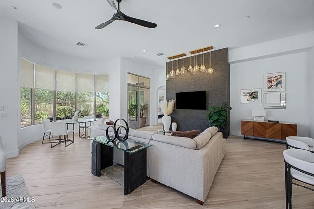 21517 N 77TH Place, Scottsdale, AZ 85255