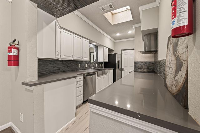 4024 Breakwood Drive, Houston, TX 77025