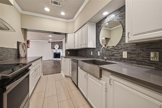 4024 Breakwood Drive, Houston, TX 77025