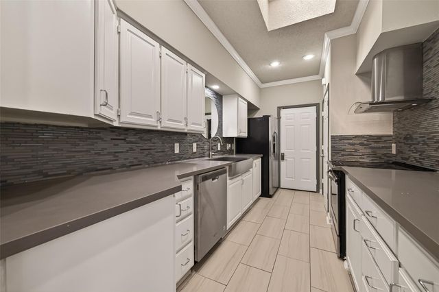 4024 Breakwood Drive, Houston, TX 77025