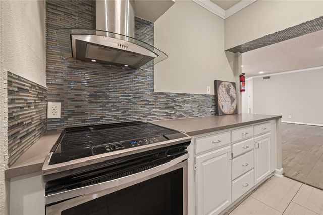 4024 Breakwood Drive, Houston, TX 77025