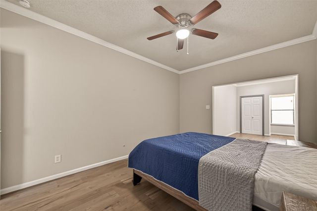 4024 Breakwood Drive, Houston, TX 77025