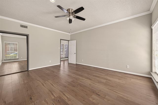 4024 Breakwood Drive, Houston, TX 77025