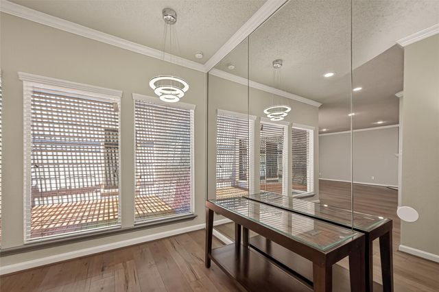 4024 Breakwood Drive, Houston, TX 77025