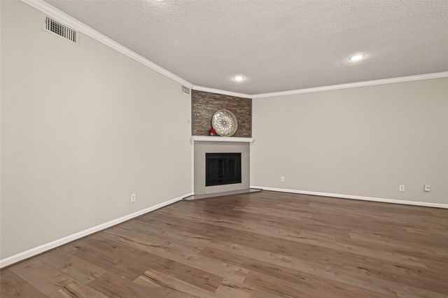 4024 Breakwood Drive, Houston, TX 77025